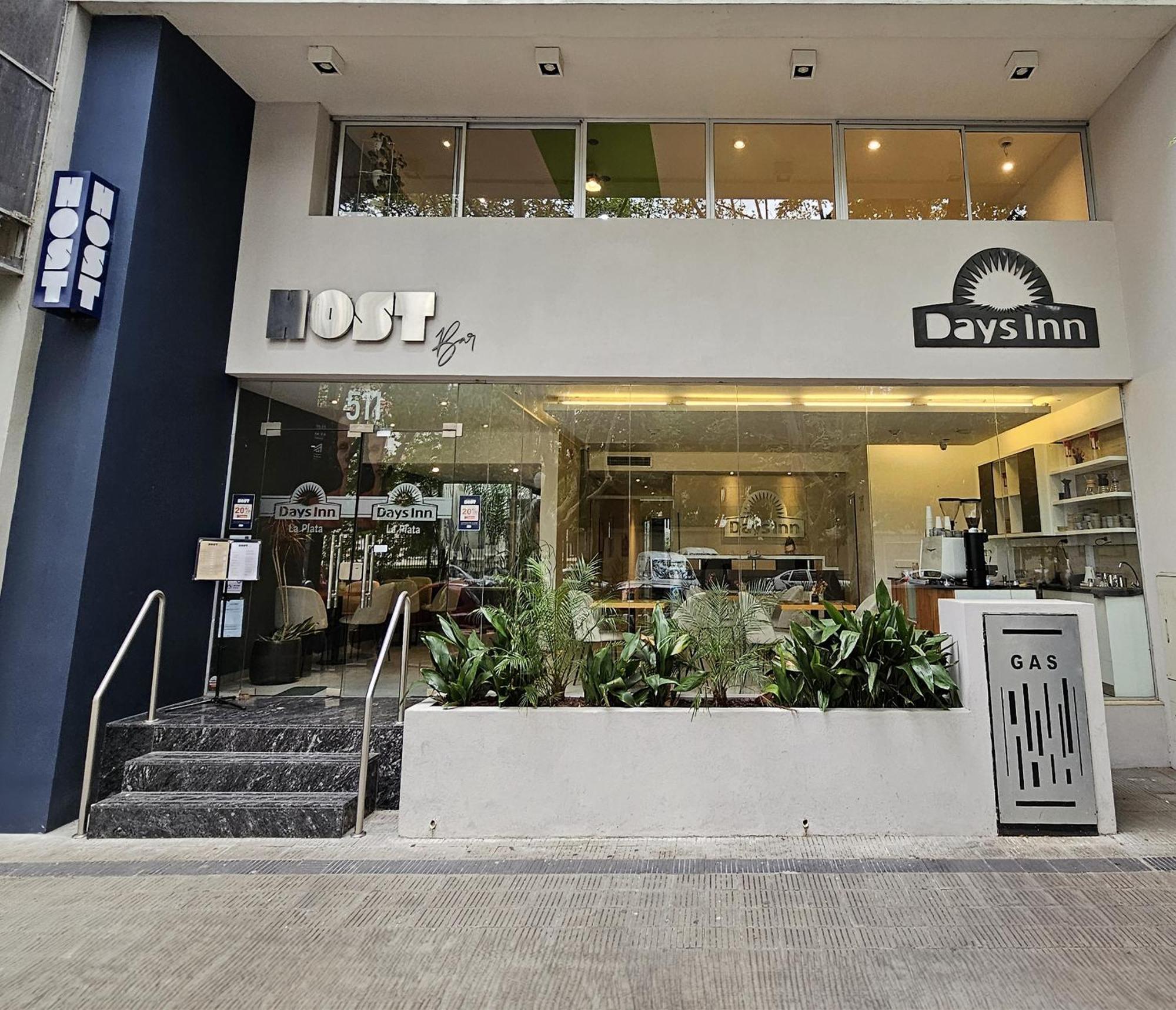 Days Inn & Suites By Wyndham לה פלאטה מראה חיצוני תמונה