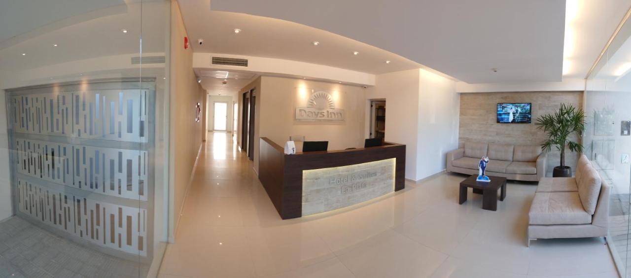 Days Inn & Suites By Wyndham לה פלאטה מראה חיצוני תמונה